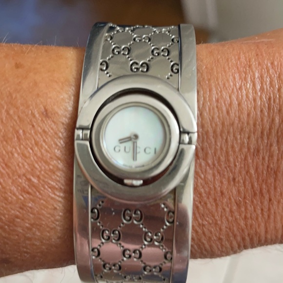 Gucci watch silver - Picture 2 of 3